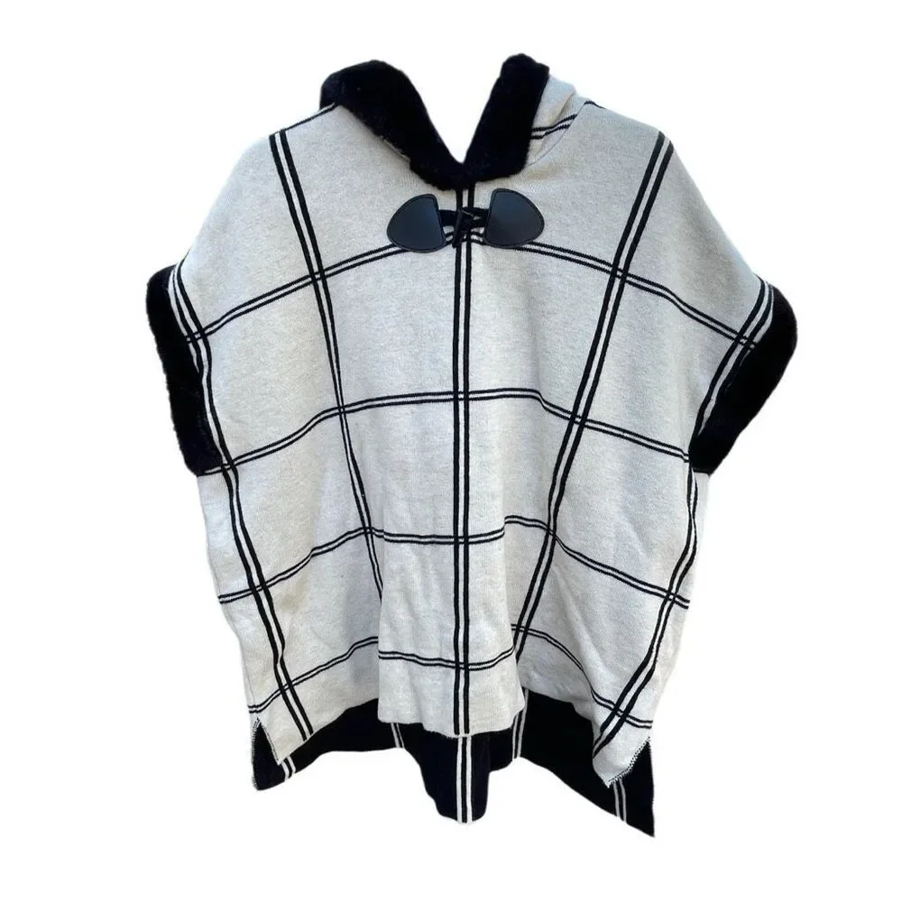 Tahari size M girls size M 7/8 sleeveless poncho hooded faux fur.